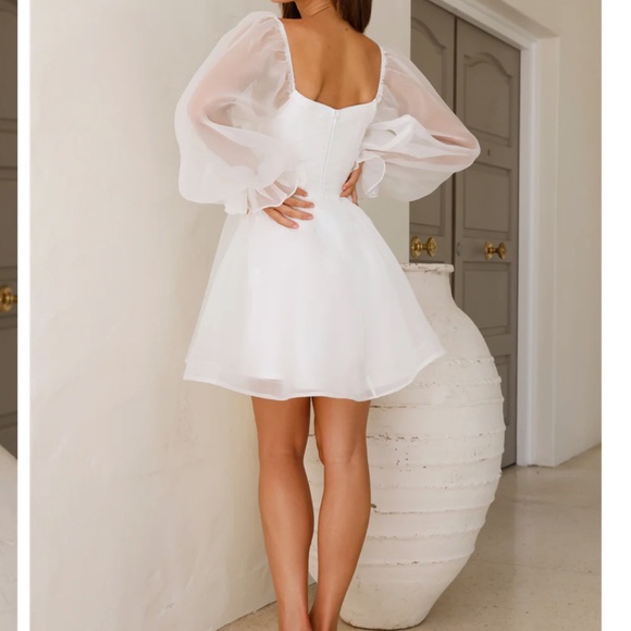 White long sleeve dress - Picture 2 of 2